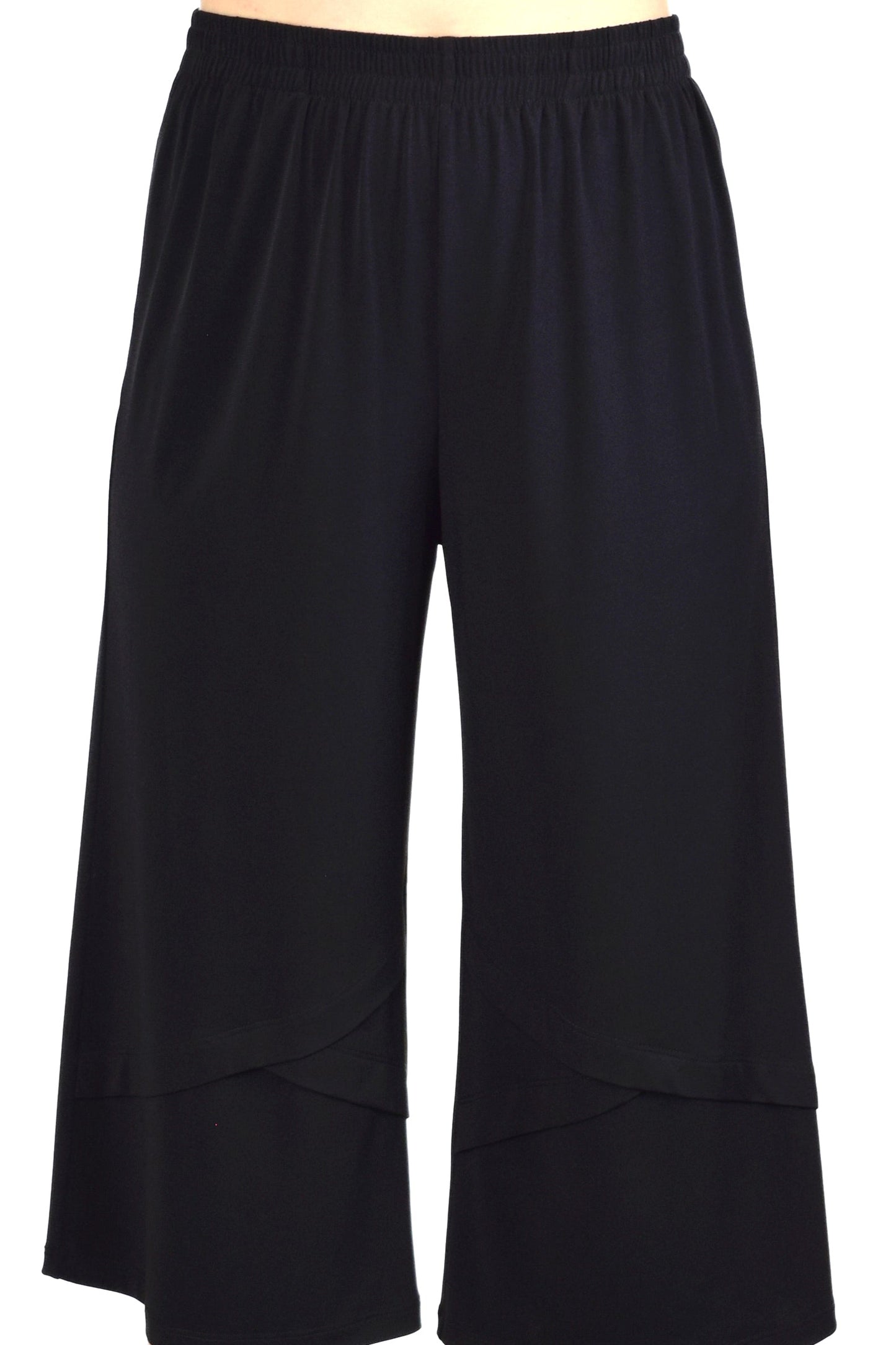 New Designer Plus Size Capri Pants with side pockets. 1XL/2XL/3XL